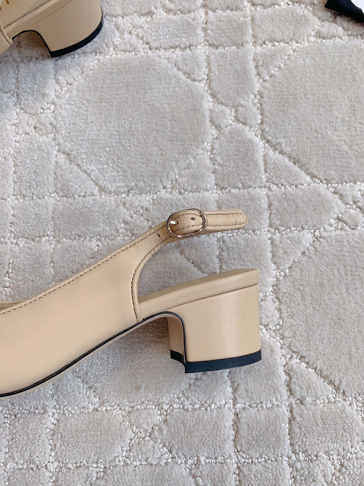 SLINGBACKS IN BEIGE CREAM MIX BLACK SHEEPSKIN