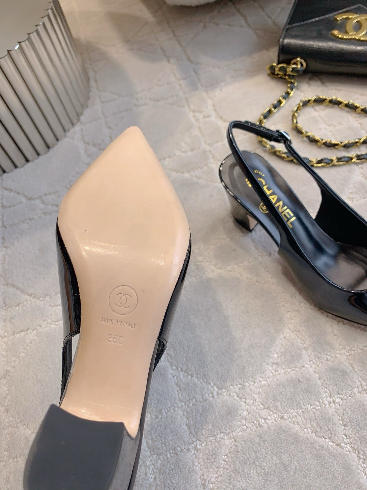 HIGH SLINGBACKS 65 MM IN BLACK PATENT CALFSKIN