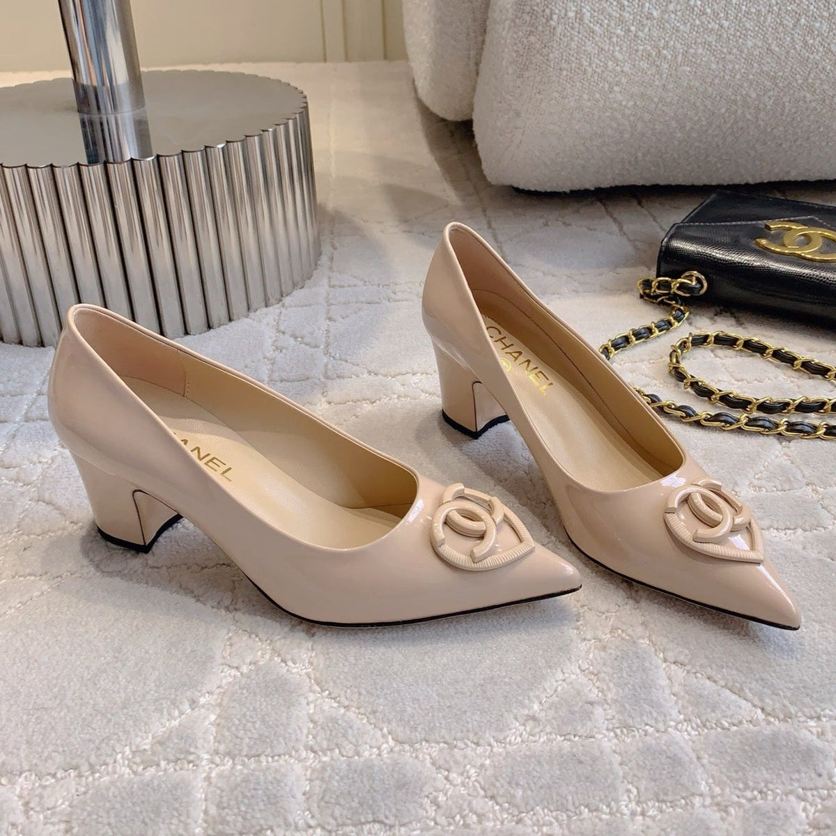 HIGH PUMP 65 MM IN BEIGE CREAM PATENT CALFSKIN