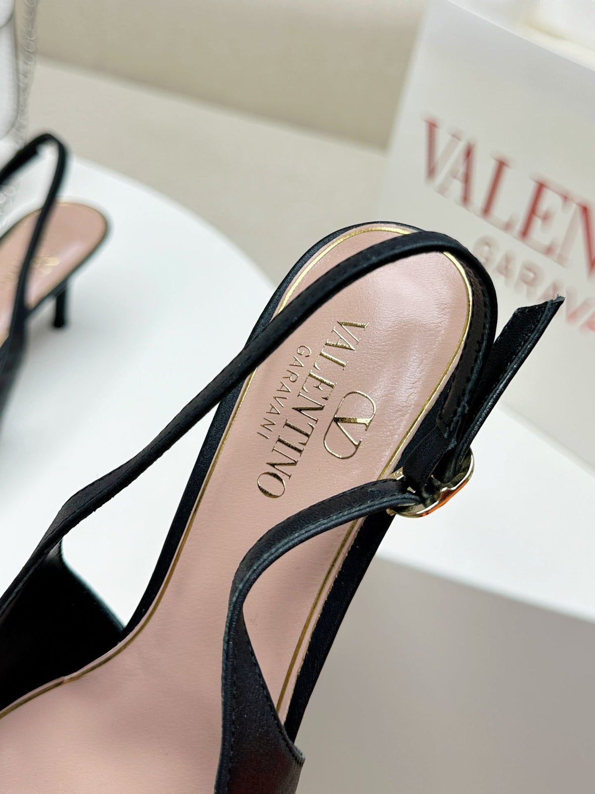 HIGH SLINGBACK 60MM IN BLACK CALFSKIN