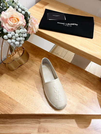 SL YVES EMBOSSED LOGO SLIP ON CREAMY WHITE CALFSKIN