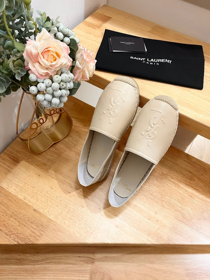 SL YVES EMBOSSED LOGO SLIP ON CREAMY WHITE CALFSKIN