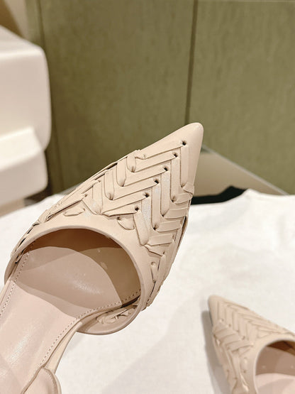 FENDI FIRST HIGH-HEELED SLINGBACK 85 MM IN BEIGE LAMBSKIN GOLD HARDWARE