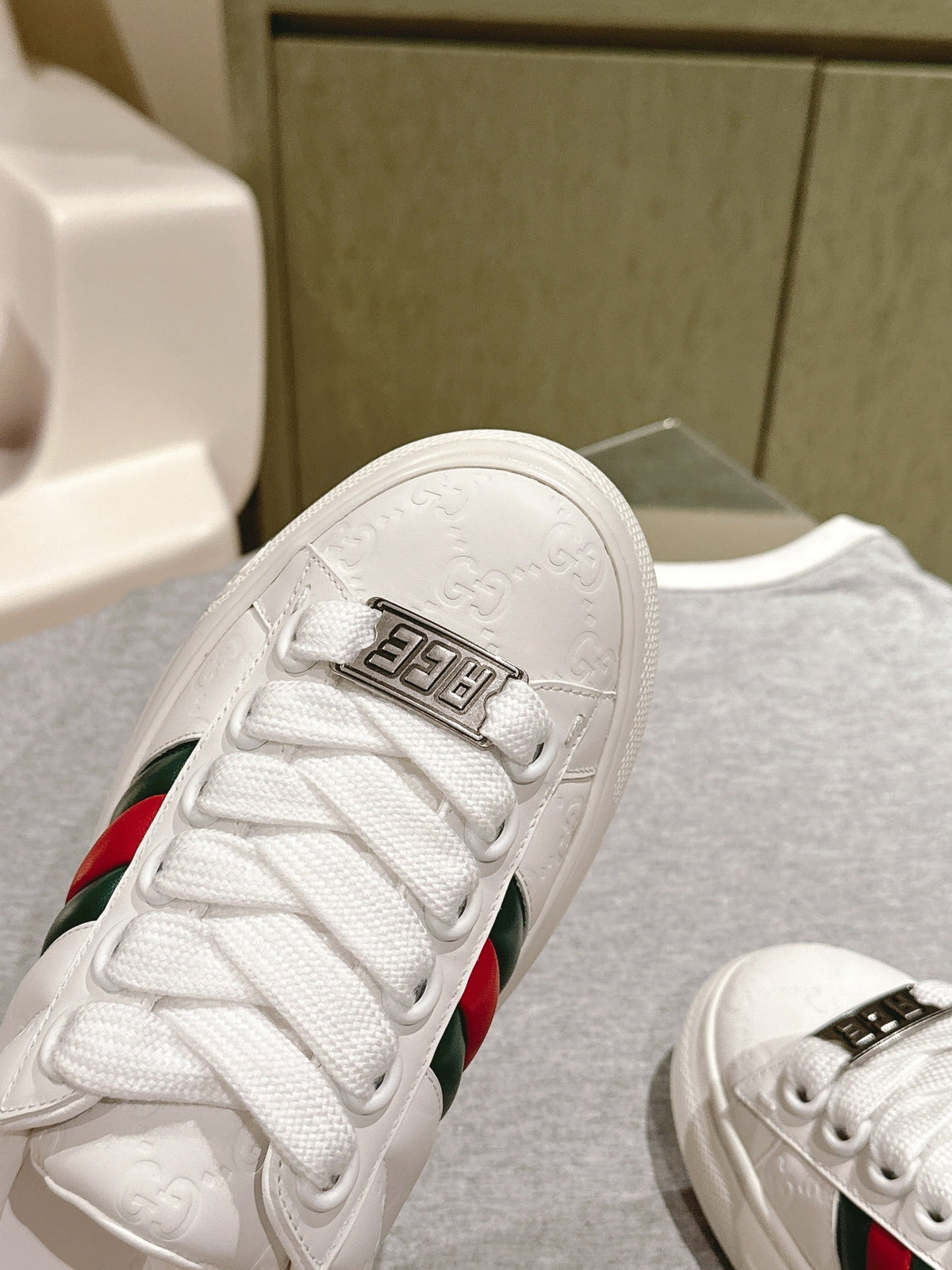 GG ACE SNEAKER WITH WEB IN WHITE EMBOSSED CALFSKIN
