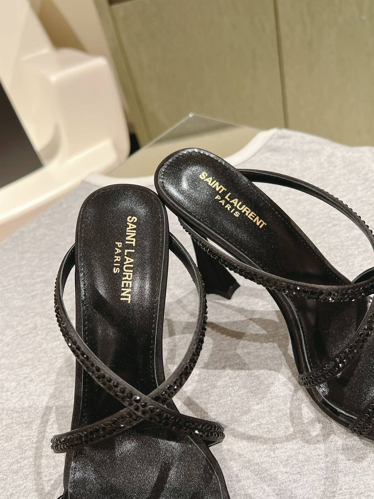 HIGH HEEL MULE 10 CM IN BLACK SATIN WITH RHINESTONES
