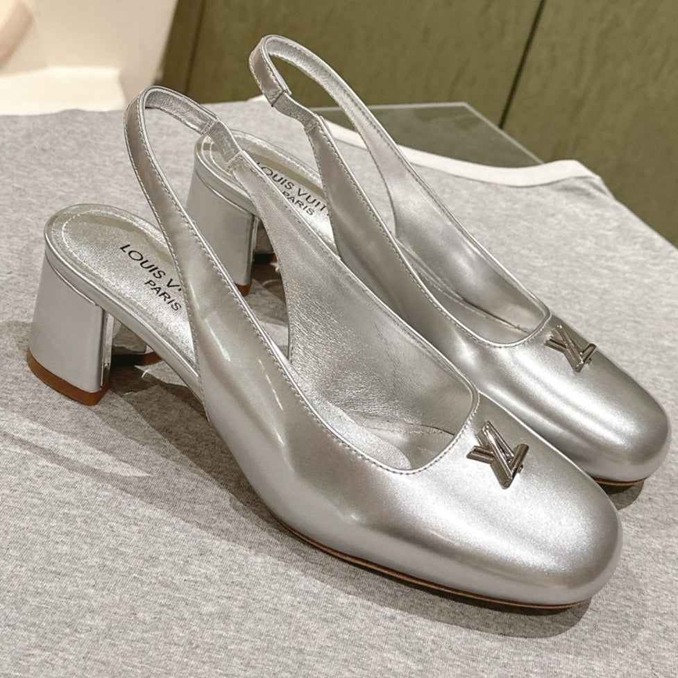 SWING SLINGBACK PUMP 55 MM IN SILVER CALFSKIN