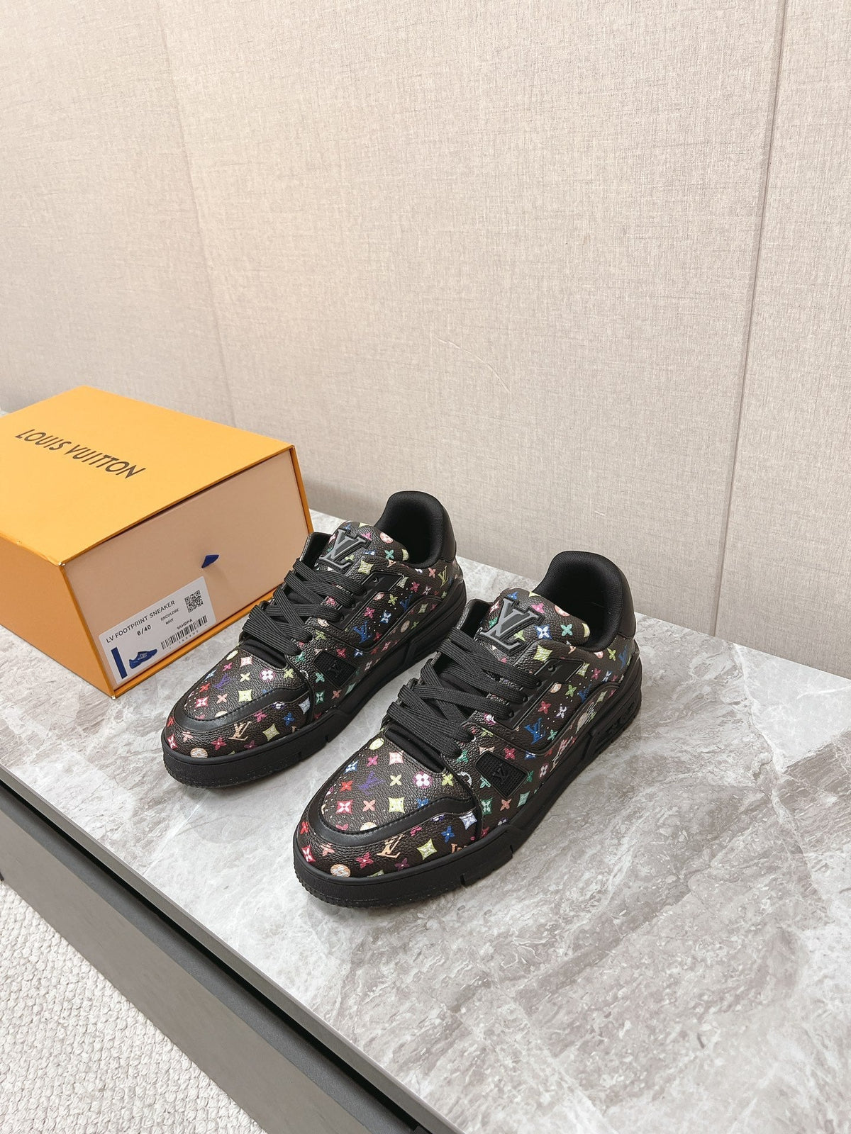 TRAINER SNEAKER IN BLACK MIX COLORFUL CALFSKIN