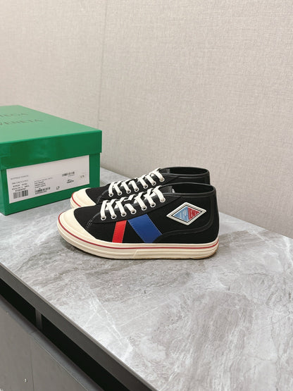ELIOT SNEAKER IN BLACK MIX BLUE AND RED CANVAS AND CALFSKIN