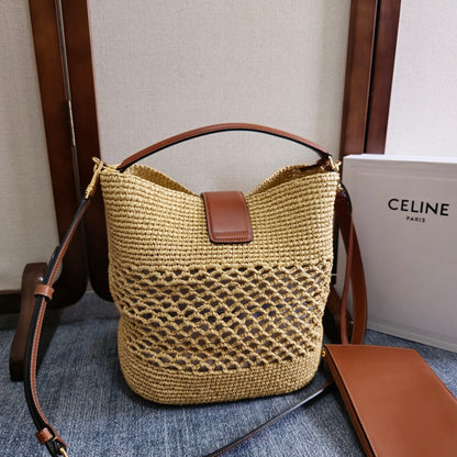 SMALL LOUISE BUCKET 25 IN BEIGE RAFFIA AND CALFSKIN