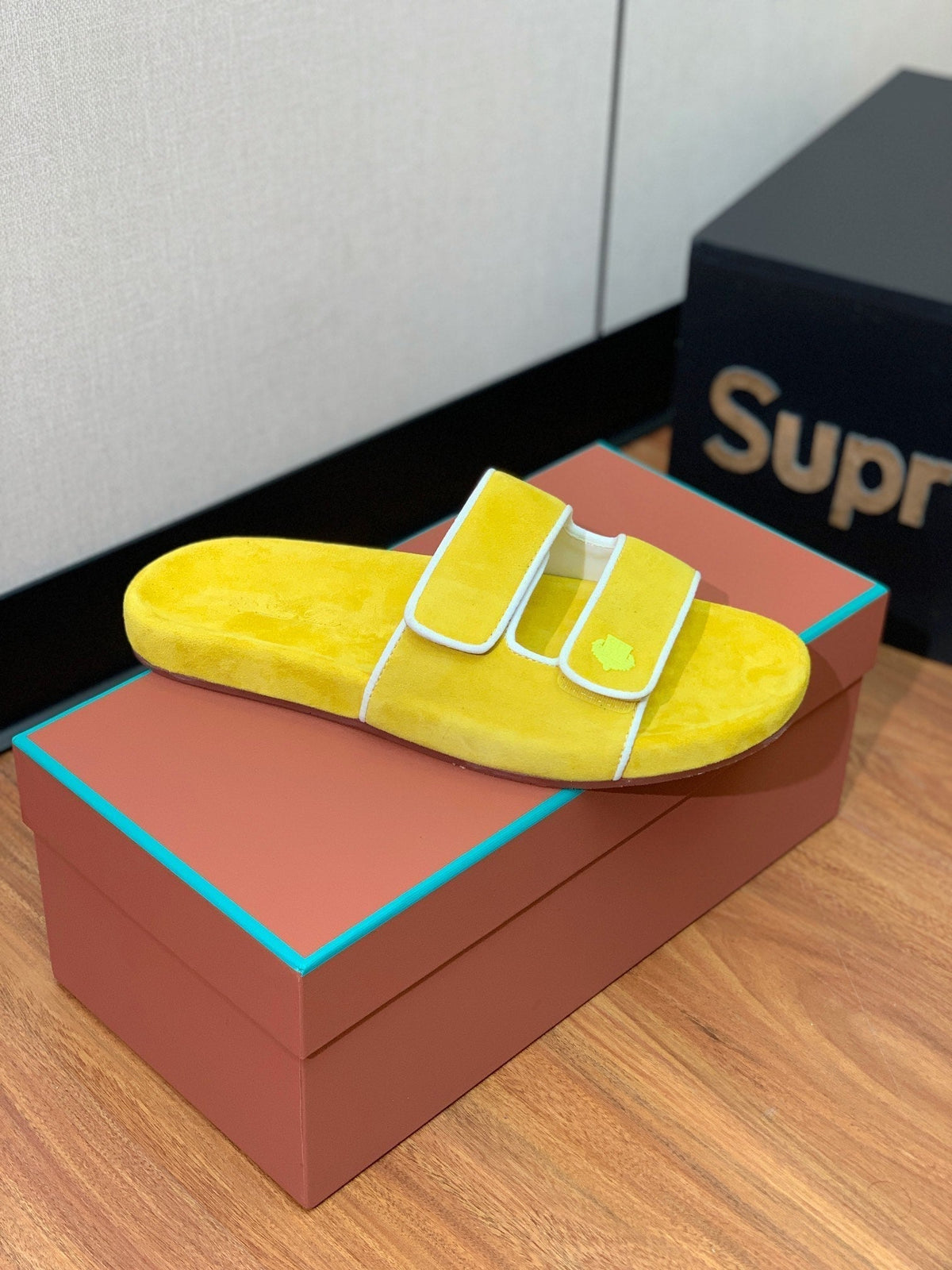 LP WAIKIKI DOUBLE-GRIP SANDALS LEMON CASHMERE