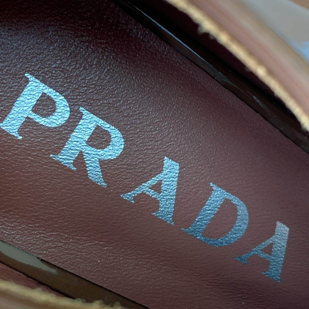 LACE-UP HIGH SHOES IN PECAN BROWN GLOSSY CALFSKIN
