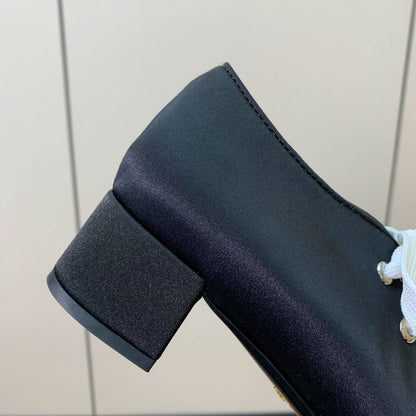 LACE-UP HIGH SHOES IN BLACK SILK MIX WHITE GLOSSY CALFSKIN