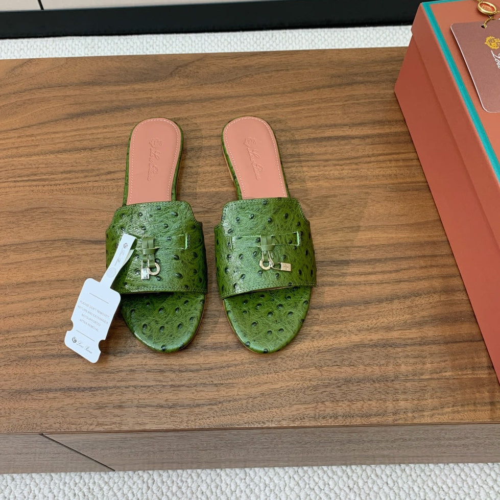 FLAT SLIPPERS IN DARK GREEN LAMBSKIN OSTRICH SKIN
