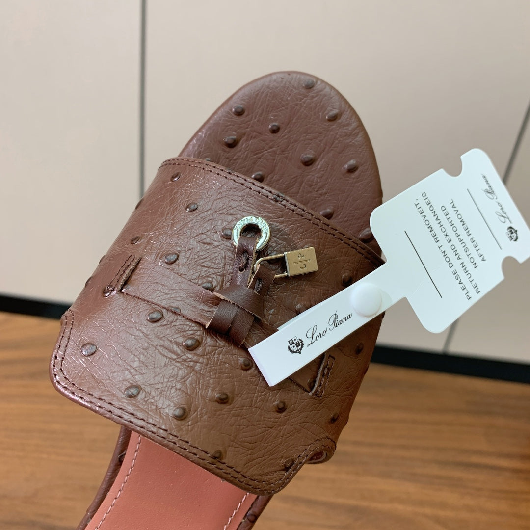 FLAT SLIPPERS IN BROWN LAMBSKIN OSTRICH SKIN
