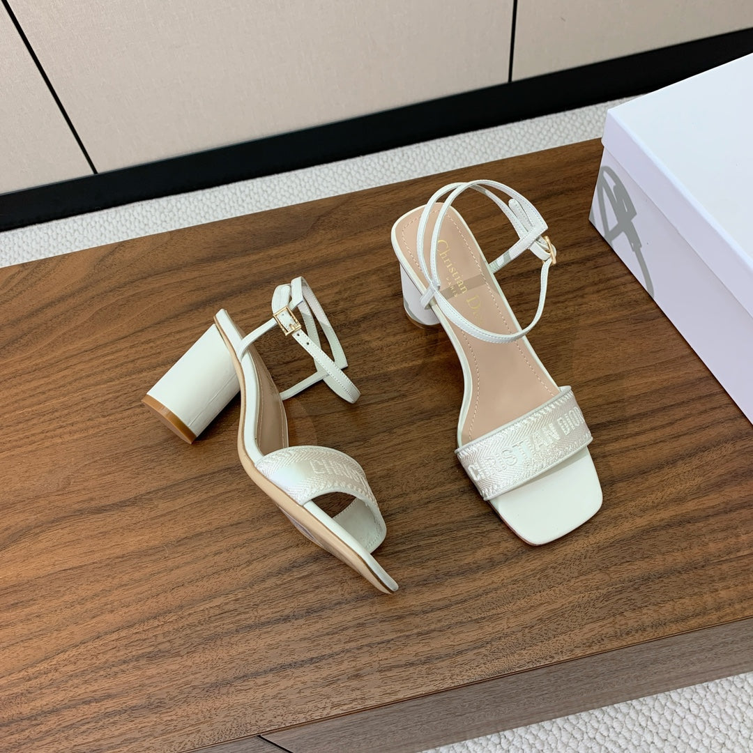 HIGH HEEL EMBROIDERED SANDAL IN WHITE CALFSKIN AND WOVEN STRAPS