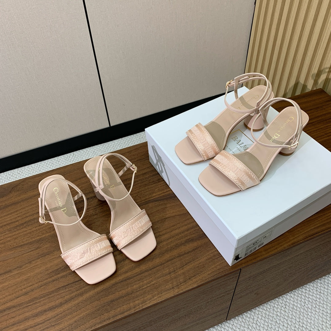 HIGH HEEL EMBROIDERED SANDAL IN LIGHT PINK CALFSKIN AND WOVEN STRAPS
