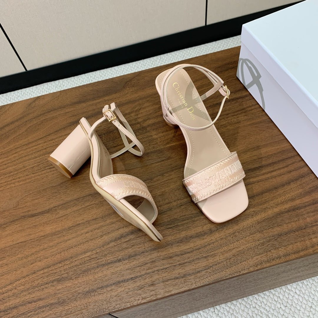 HIGH HEEL EMBROIDERED SANDAL IN LIGHT PINK CALFSKIN AND WOVEN STRAPS