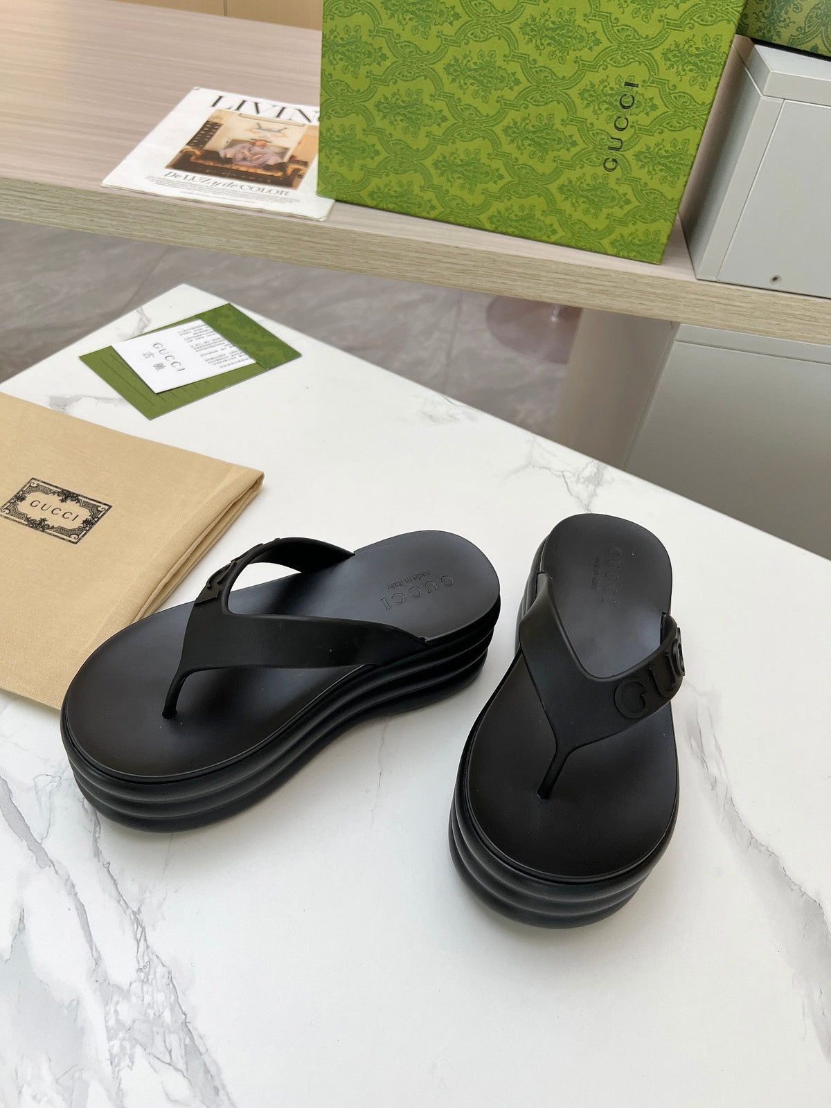 THONG PLATFORM 5 CM IN BLACK IMPORTED TPU