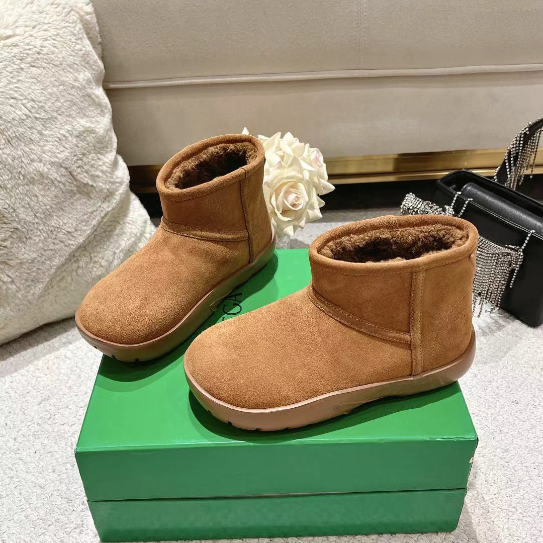 SNAP MINI ANKLE BOOTS IN BRONZE BROWN SUEDE AND SHEARLING LINING