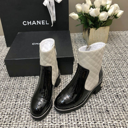 ROUND-TOE SHORT BOOTS BLACK MIX WHITE SHEEPSKIN