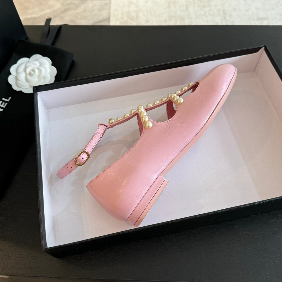 MARY JANES SHOES LIGHT PINK GOATSKIN WITH FAUX PEARL