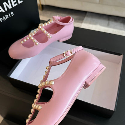 MARY JANES SHOES LIGHT PINK GOATSKIN WITH FAUX PEARL
