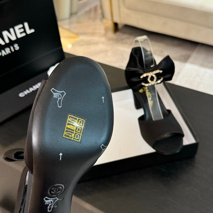 HIGH SANDAL OPEN TOE IN BLACK SATIN