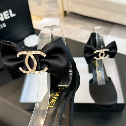 HIGH MARRY JANE IN BLACK SATIN