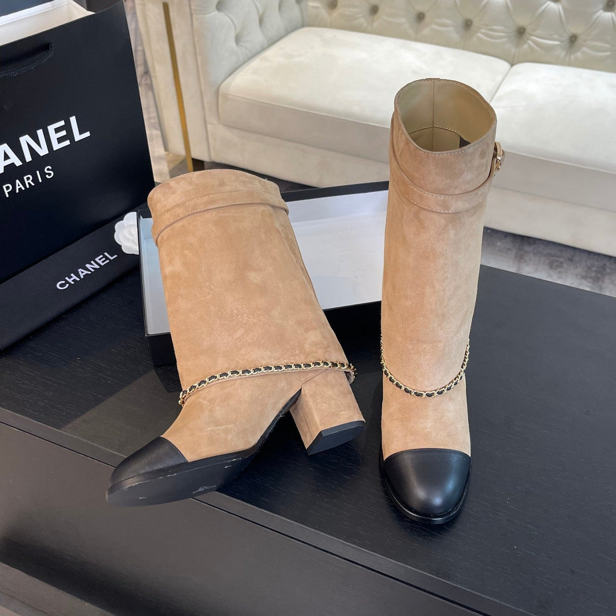 SHORT BOOTS 6.5 CM IN CIDER BROWN SUEDE AND BLACK CALFSKIN