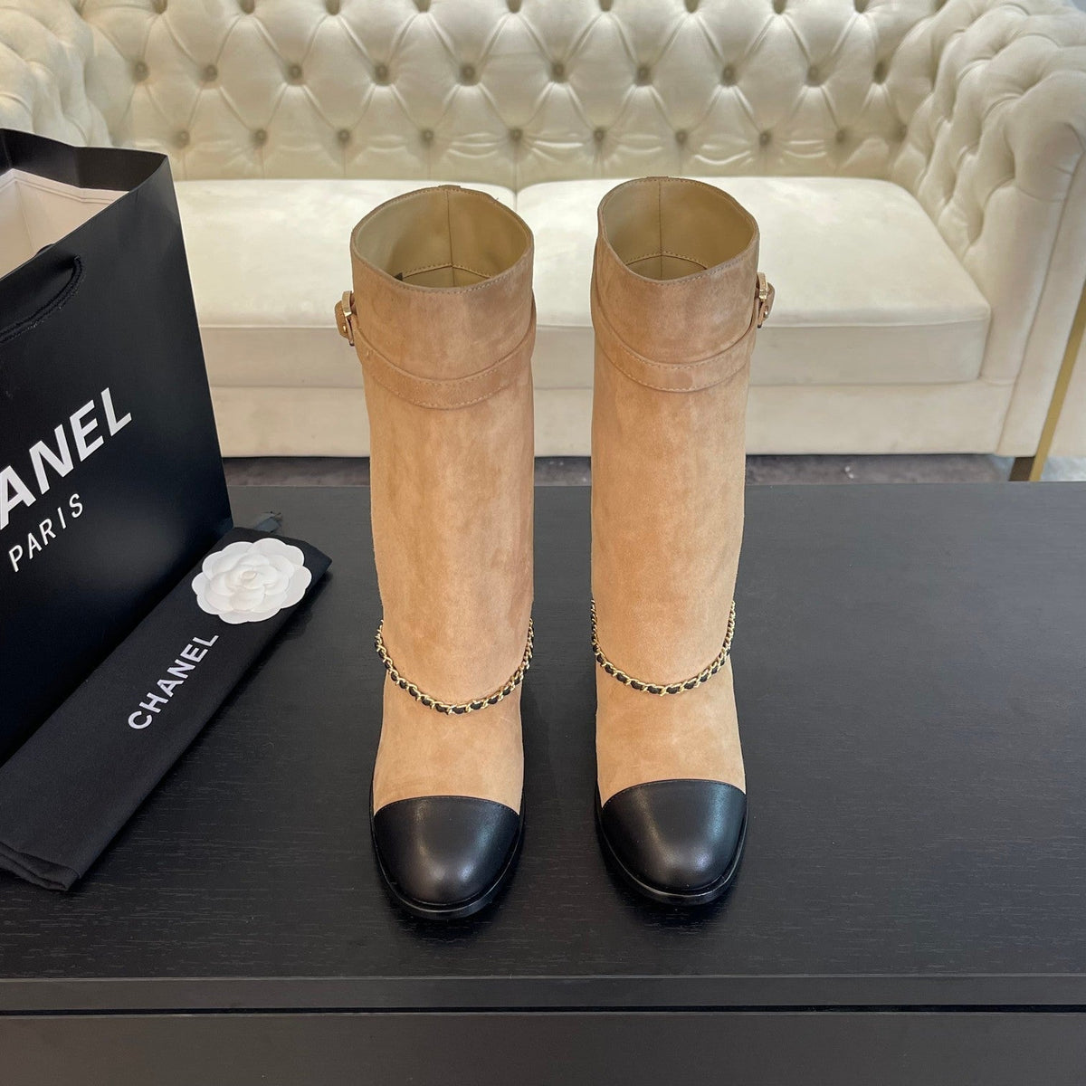 SHORT BOOTS 6.5 CM IN CIDER BROWN SUEDE AND BLACK CALFSKIN