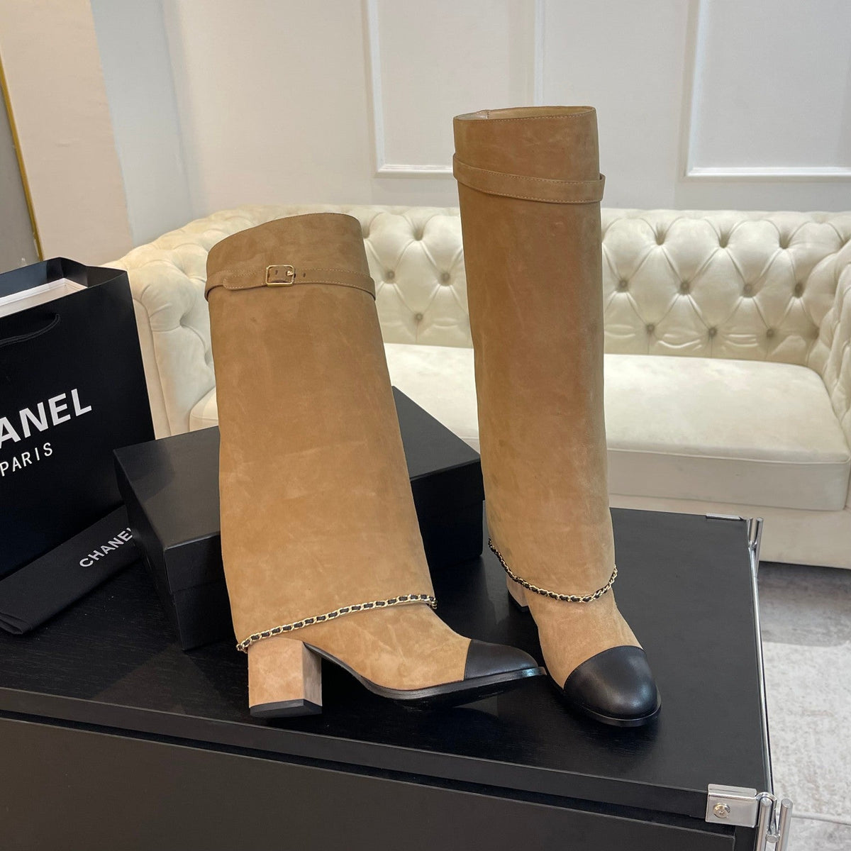 HIGH BOOTS 6.5 CM IN CIDER BROWN SUEDE AND BLACK CALFSKIN