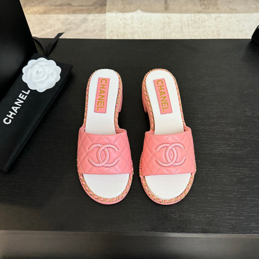 HIGH FLATFORM SLIPPER IN ROUGE PINK EMBOSSED SHEEPSKIN