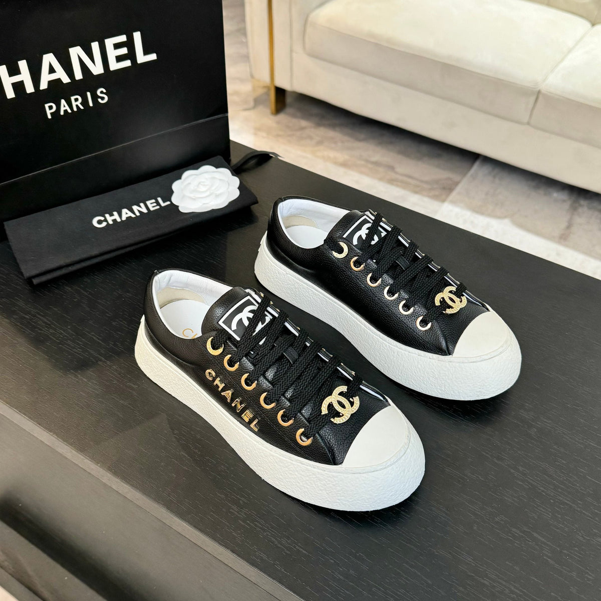 BIG-HEAD COOKIE SHOES IN BLACK MIX WHITE LAMBSKIN