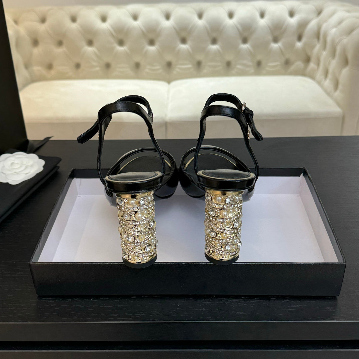 T-STRAP PEARL HEEL 85 MM SANDALS IN BLACK LAMBSKIN