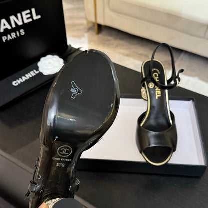 T-STRAP PEARL HEEL 85 MM SANDALS IN BLACK LAMBSKIN