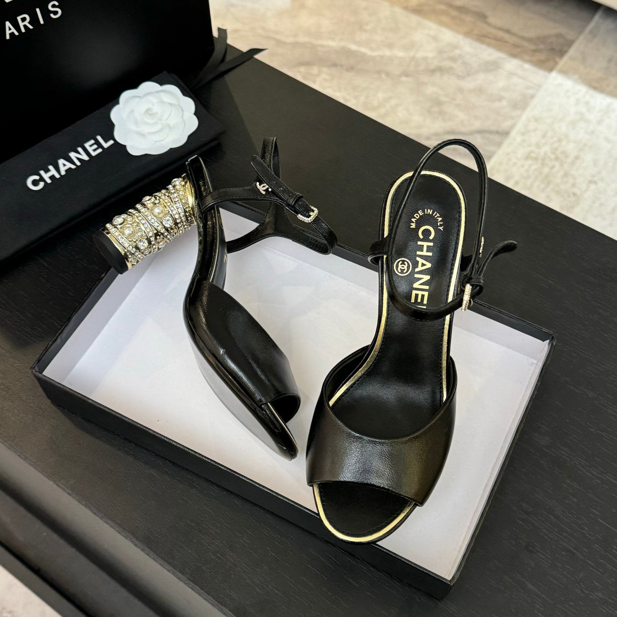 T-STRAP PEARL HEEL 85 MM SANDALS IN BLACK LAMBSKIN