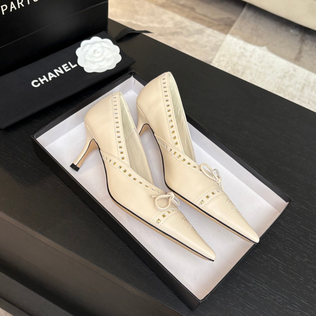 HIGH HEEL PUMP 65 MM IN WHITE CREAM LAMBSKIN