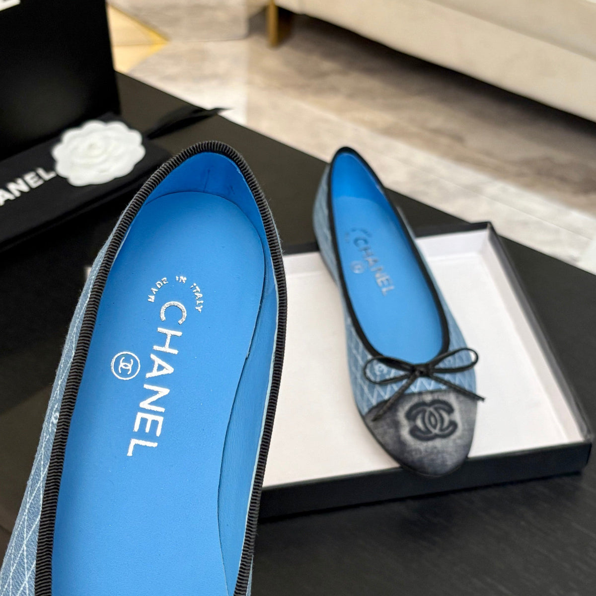 BALLET FLATS IN LIGHT BLUE MIX BLACK MONOGRAM DENIM