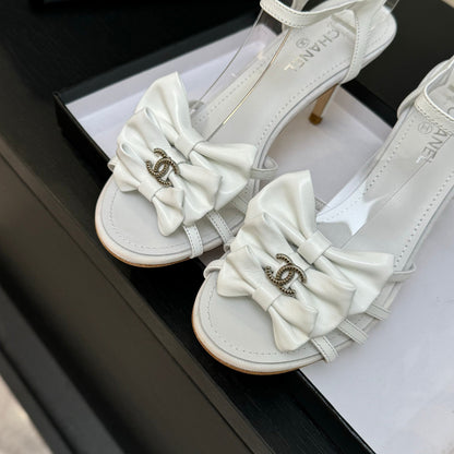 HIGH HEEL SANDAL WITH BOW IN WHITE LAMBSKIN