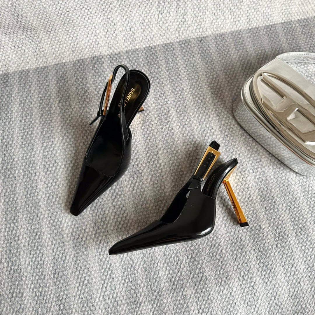 LEE SLINGBACK PUMPS 105 IN BLACK PATENT LEATHER GOLD HEEL
