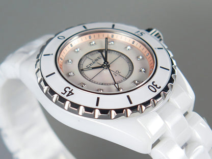 J12 33mm Quartz White Ceramic Diamond Numerals Pink Mop Dial