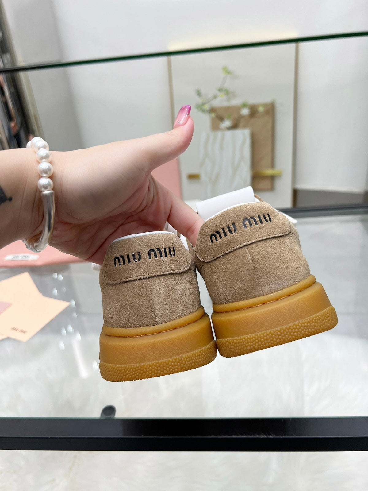 ECRU SNEAKERS IN BROWN BLEACHED SUEDE
