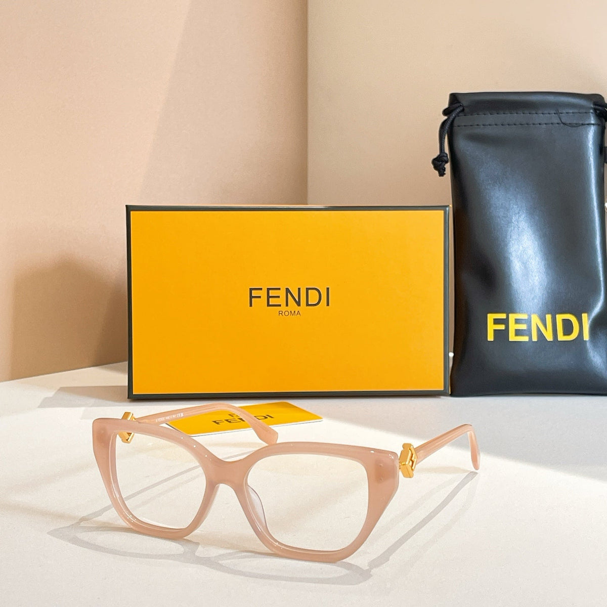 OVERSIZED FF DIAMONDS SQUARE FRAME SUNGLASSES FE50100 IN ACETATE