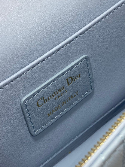 FLAP BAG 18 IN BABY BLUE QUILTED ALLOVER CALFSKIN