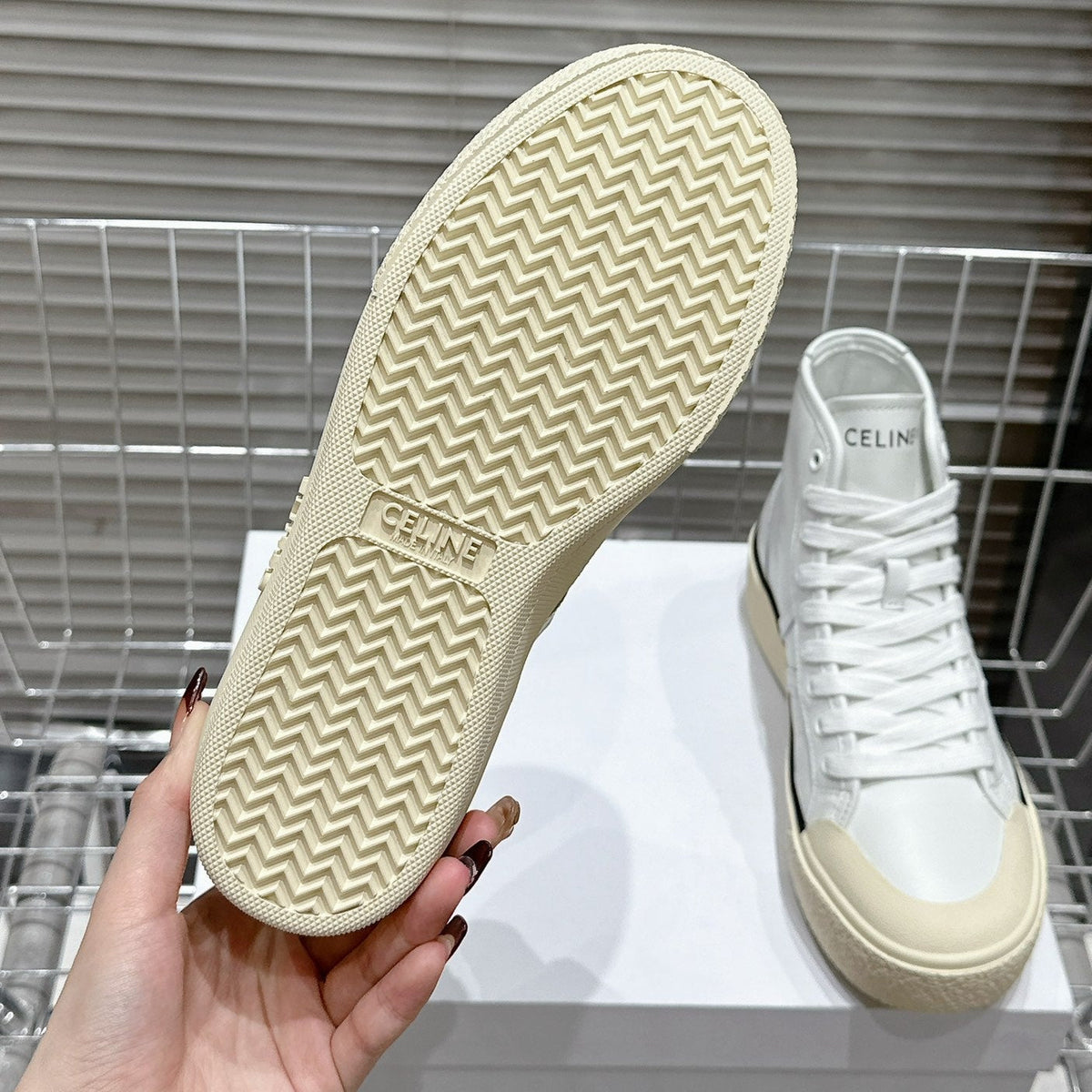 MID LOW LACE-UP ALAN SNEAKERS WITH TRIOMPHE PATCH IN CALFSKIN OPTIC WHITE