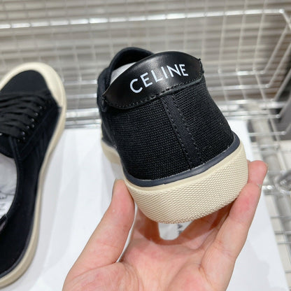 JANE SNEAKERS LOW LACE-UP WITH TRIOMPHE PATCH IN CANVAS AND CALFSKIN BLACK