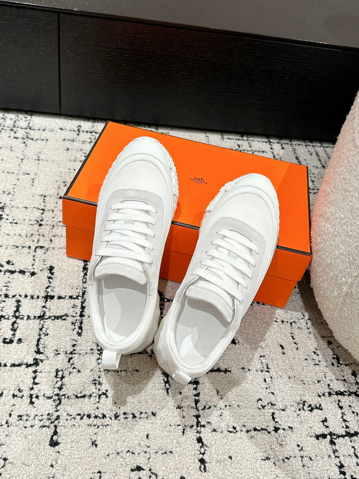 BOUNCING SNEAKER IN WHITE CALFSKIN AND FABRIC