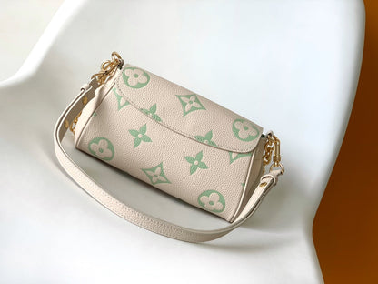 FAVORITE BAG 24 IN BEIGE MIX GREEN MONOGRAM SOFT GRAINED COWHIDE
