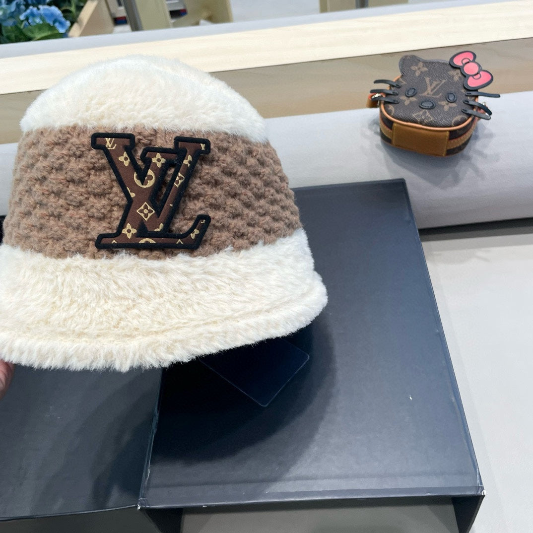 BUCKET HAT IN WHITE MIX BROWN WOOL 421037