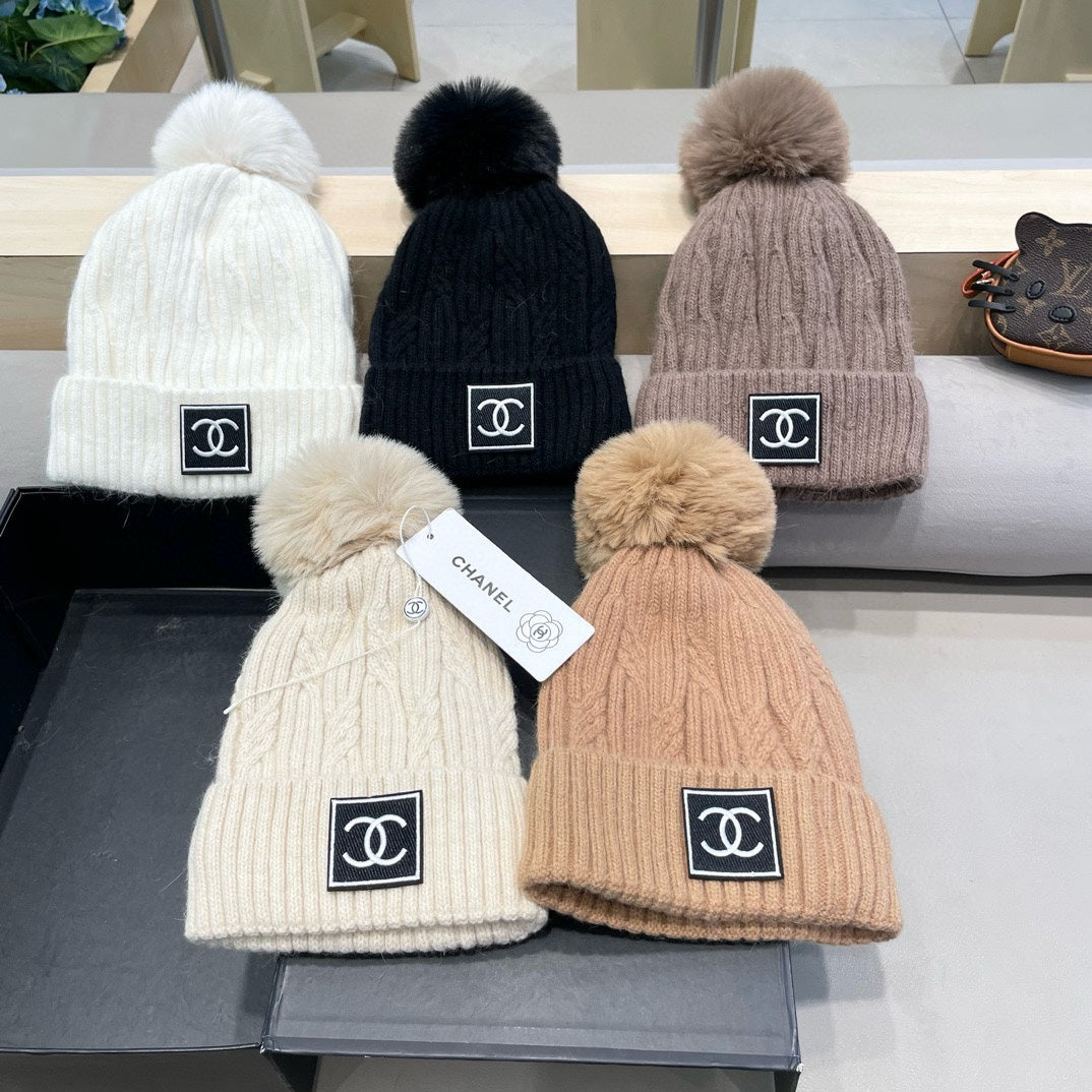 BEANIE HAT IN SEPIA TAN WOOL 422177
